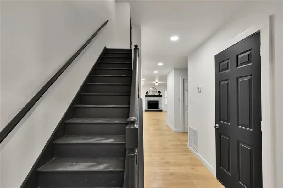 8051 Woodlake Drive, Riverdale, GA 30274 - #3