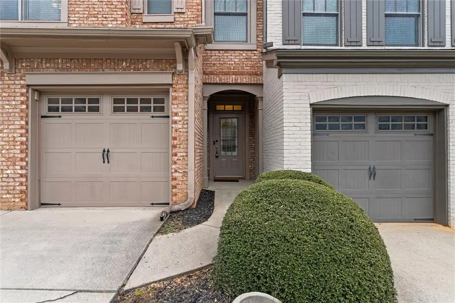 4913 Berkeley Oak Circle, Peachtree Corners, GA 30092 - #3