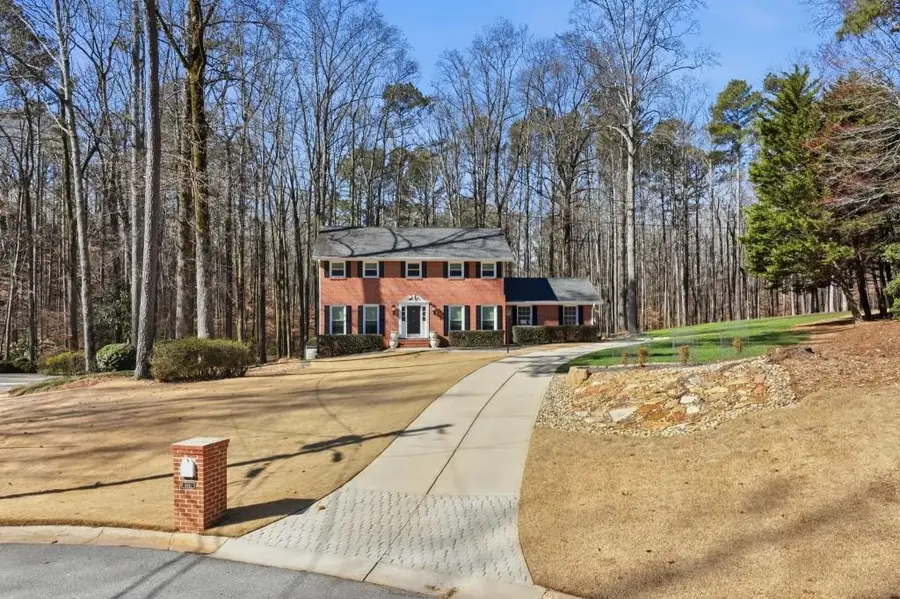 6041 Antebellum Drive, Stone Mountain, GA 30087 - #2