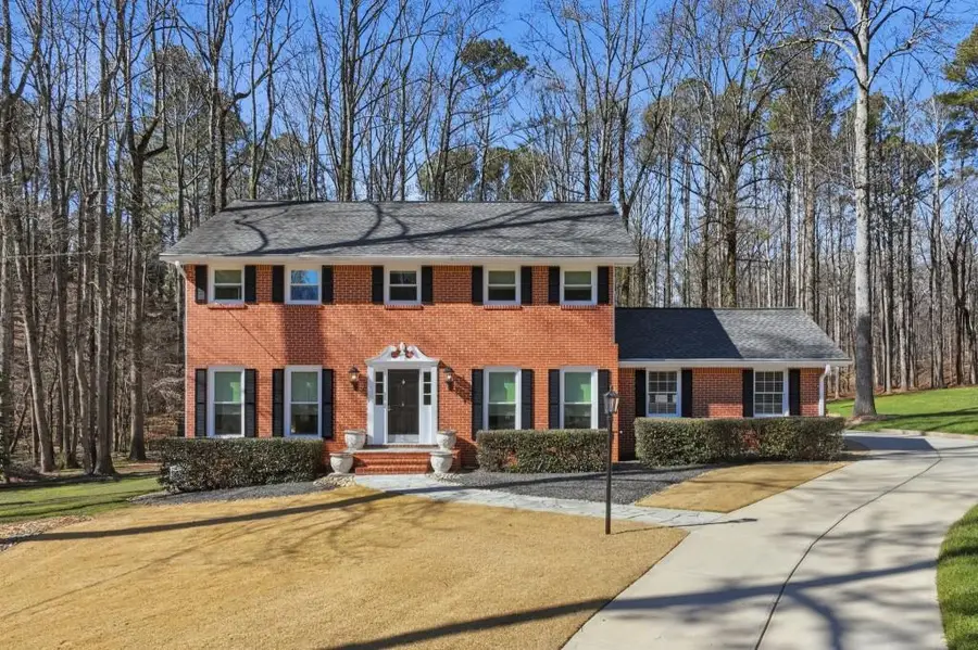 6041 Antebellum Drive, Stone Mountain, GA 30087 - #3