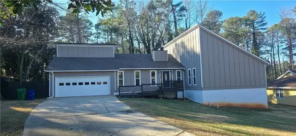 1483 Hidden Hills Parkway, Stone Mountain, GA 30088