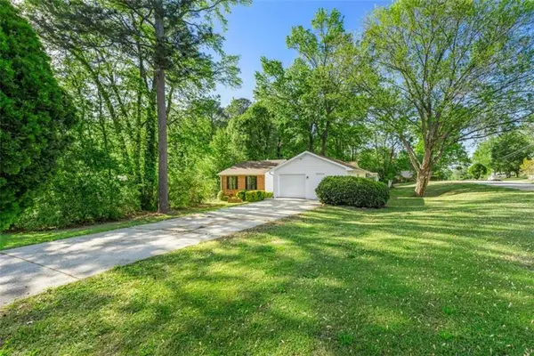 2254 Lisbon Lane, Jonesboro, GA 30236