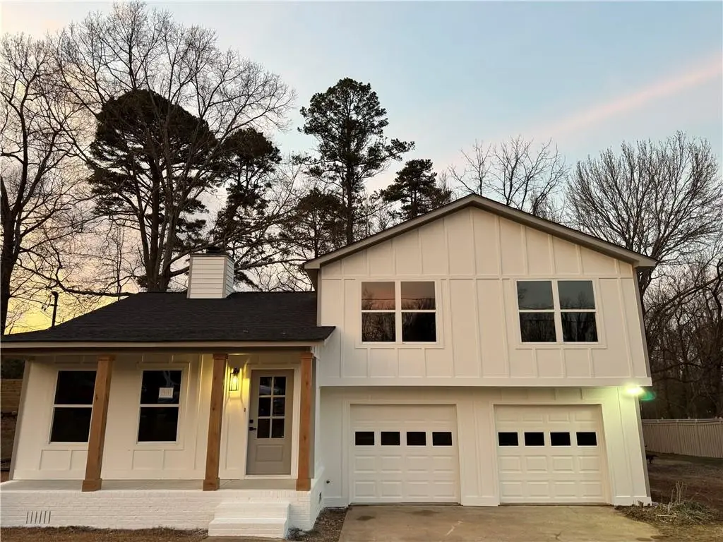 1421 Willow Bend Dr, Snellville, GA 30078 - #1