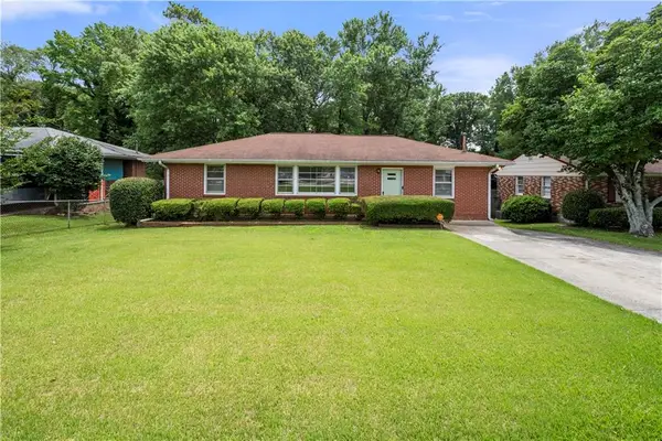 135 5th Avenue, Jonesboro, GA 30236