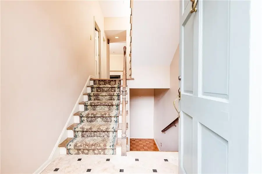 650 Moores Mill Road Square #27, Atlanta, GA 30327 - #3