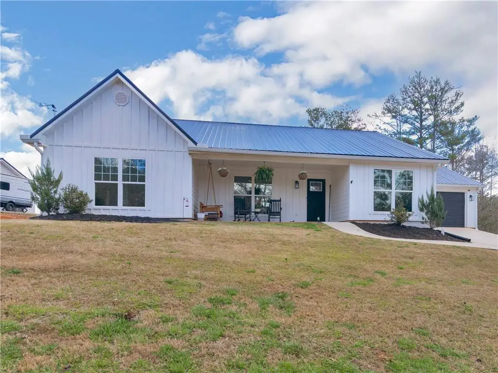 215 Almon Avenue, Tallapoosa, GA 30176 - #1
