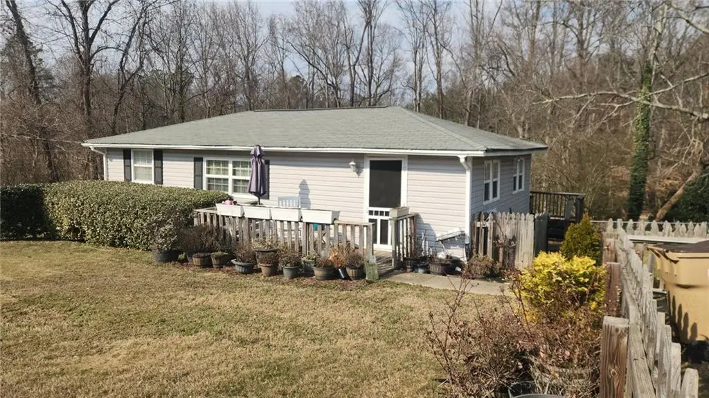 5852 Overby Road, Flowery Branch, GA 30542 - #1