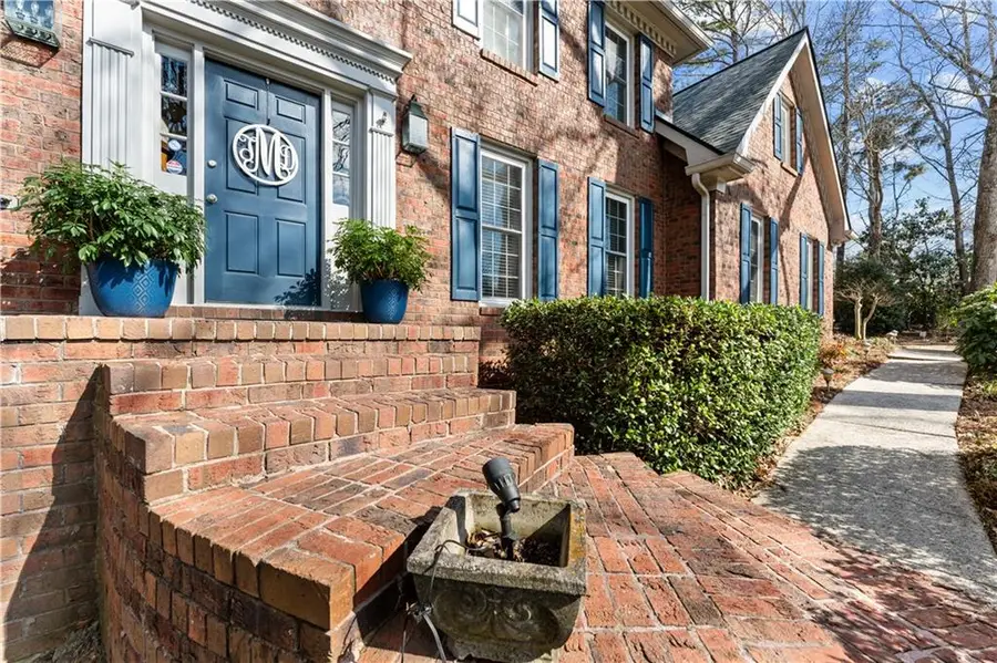 3989 Spalding Glen Drive, Peachtree Corners, GA 30360 - #3