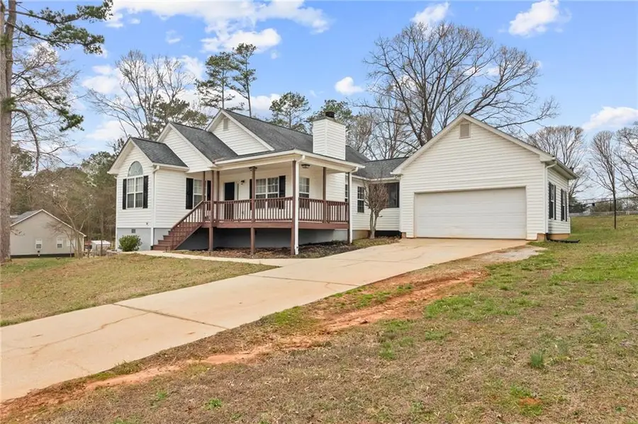 132 Millstone Drive, Commerce, GA 30530 - #3