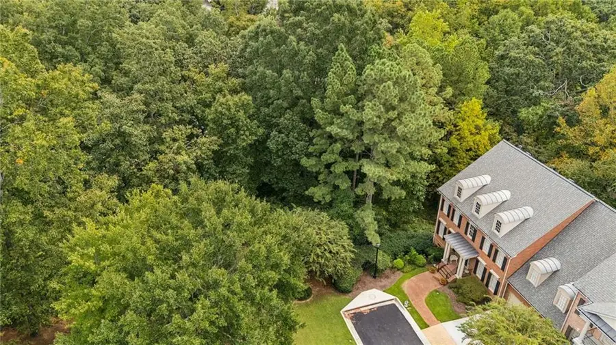 250 Enclave Circle, Atlanta, GA 30342 - #2