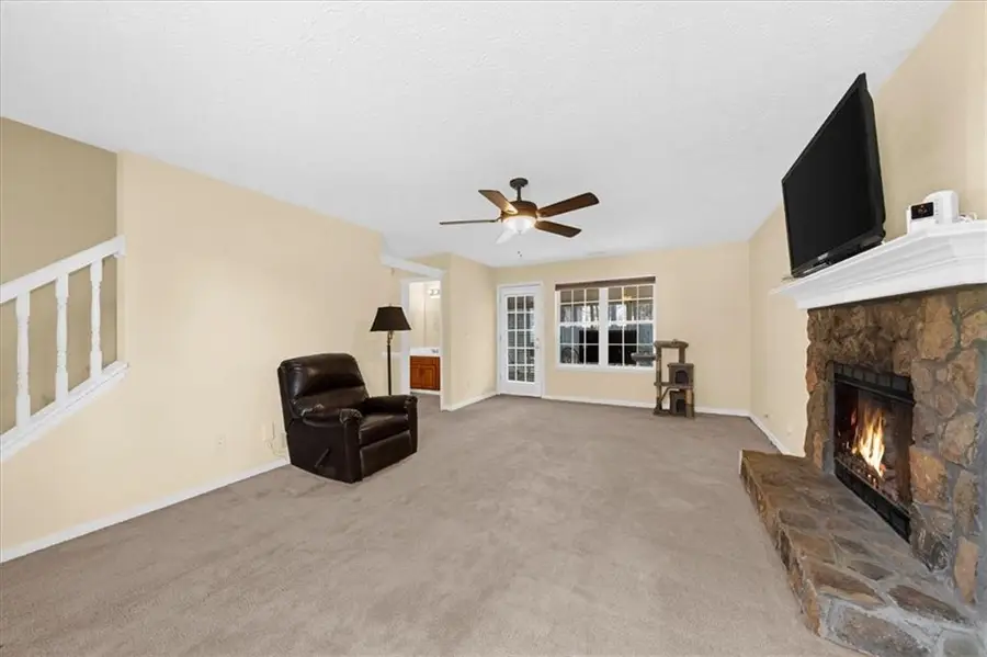 900 Willow Springs Court, Loganville, GA 30052 - #3