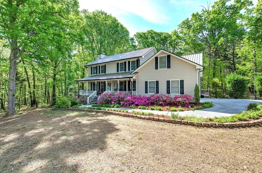 338 E Valley Road Ne, Rydal, GA 30171 - #3