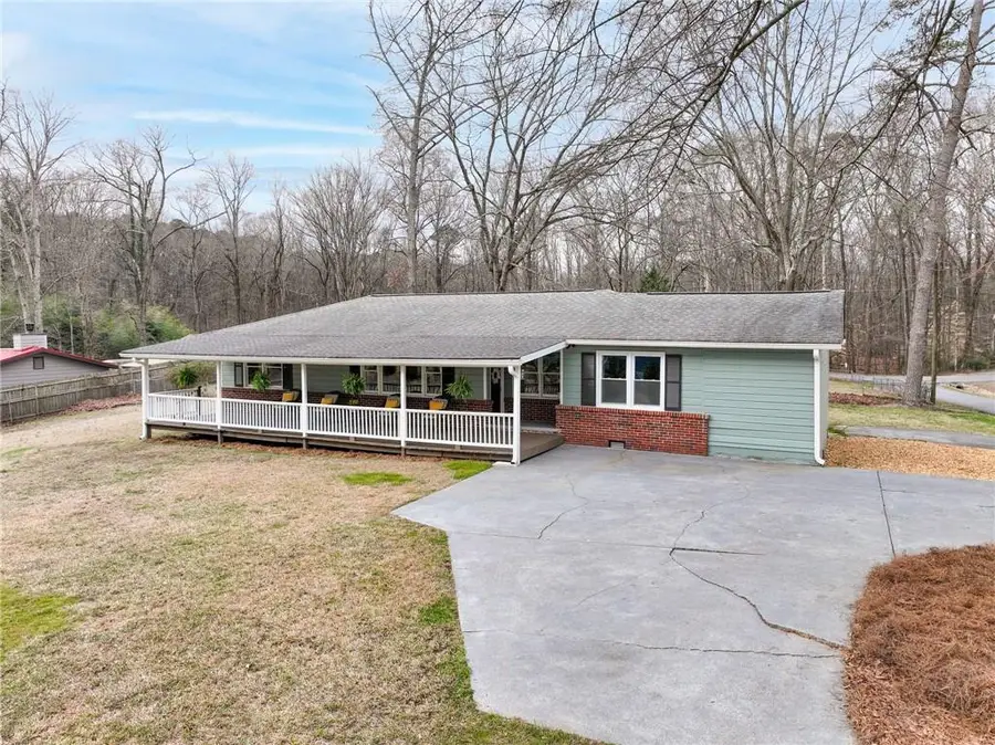 4749 Cox Street Se, Acworth, GA 30101 - #2