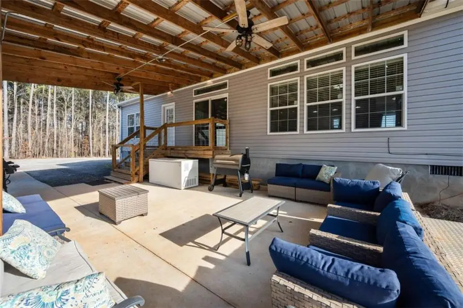 869 Simmons Road, Social Circle, GA 30025 - #2
