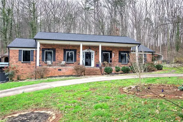 10 Oriole Drive, Cartersville, GA 30121