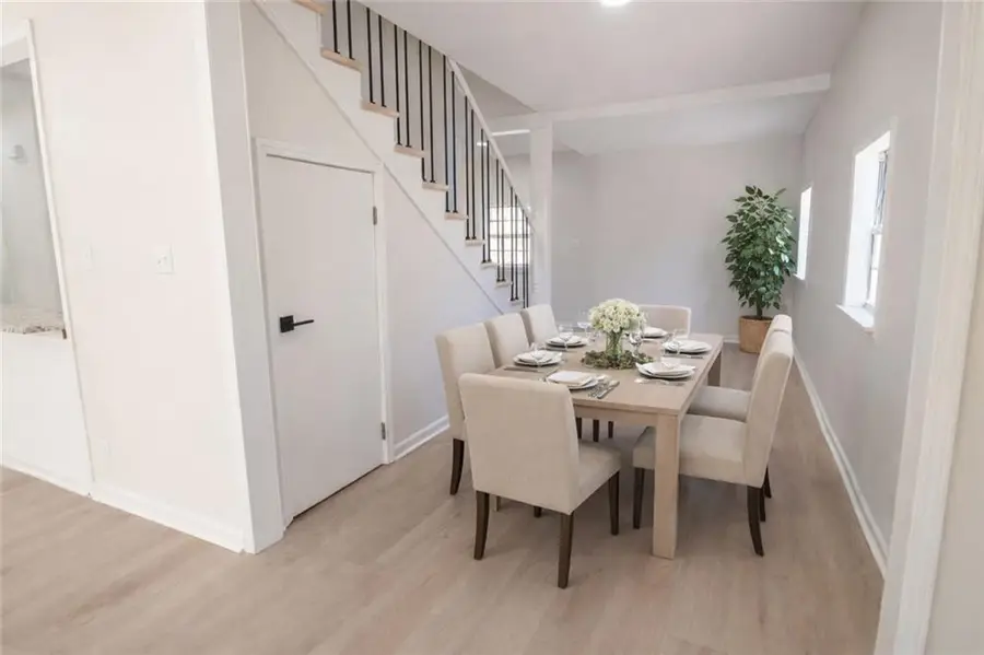 1751 S Olympian Way Sw, Atlanta, GA 30310 - #3