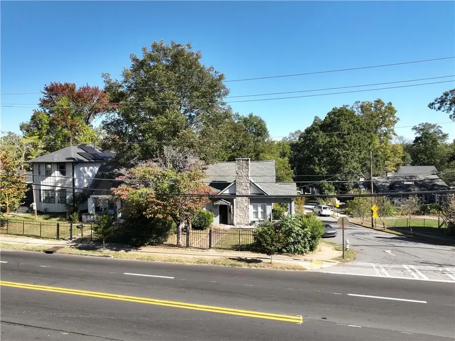 672 Cascade Avenue Sw, Atlanta, GA 30310 - #2