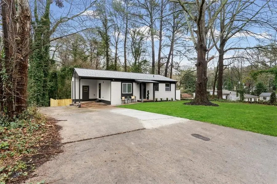 711 Alfred Road Nw, Atlanta, GA 30331 - #2