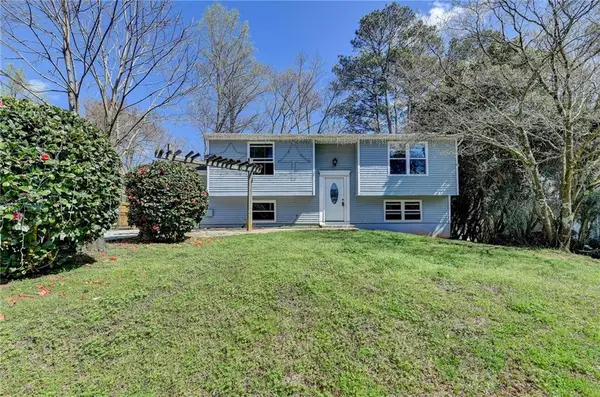 1373 Wing Foot Ways, Norcross, GA 30093