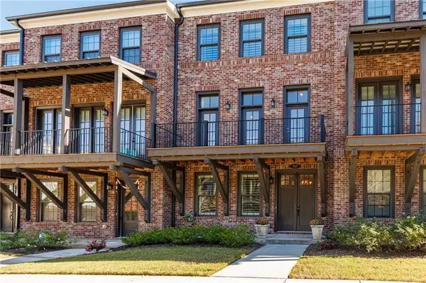 767 Hadley Lane Ne, Marietta, GA 30068