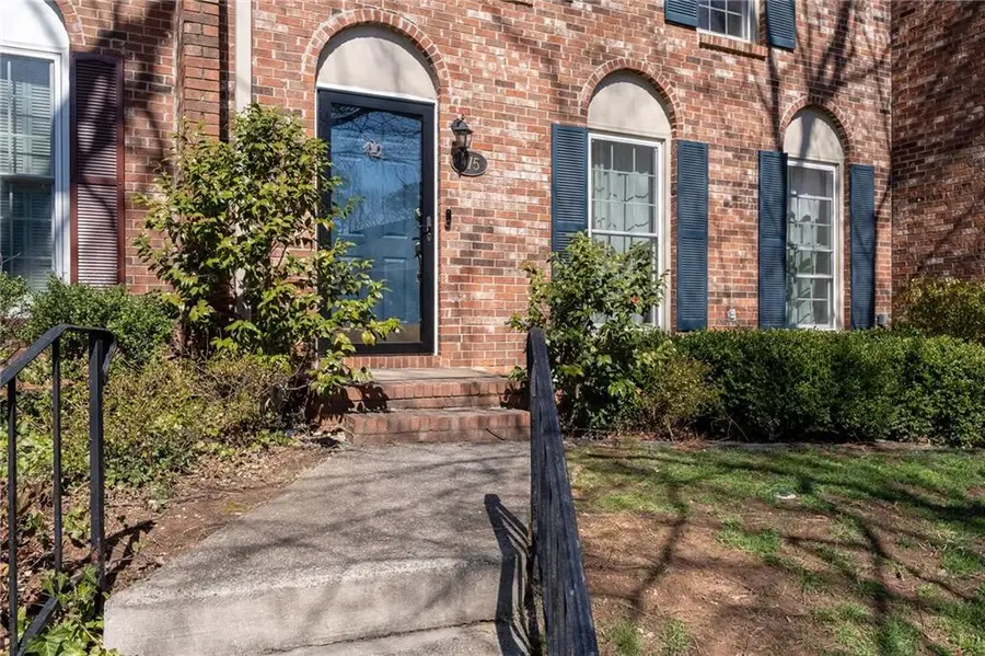 275 The South Chace, Atlanta, GA 30328 - #2