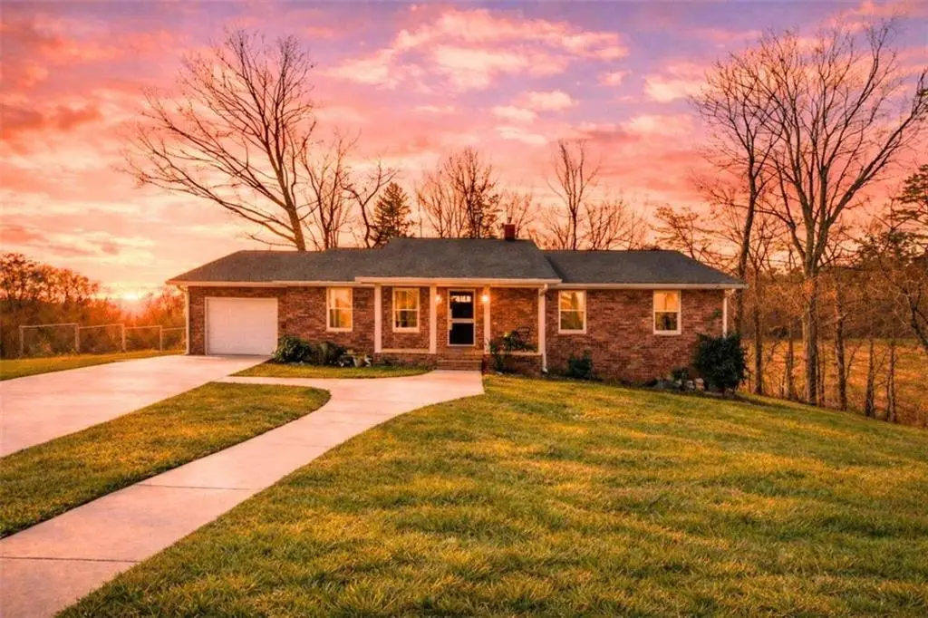 581 Roberts Ridge Road, Ellijay, GA 30540 - #1