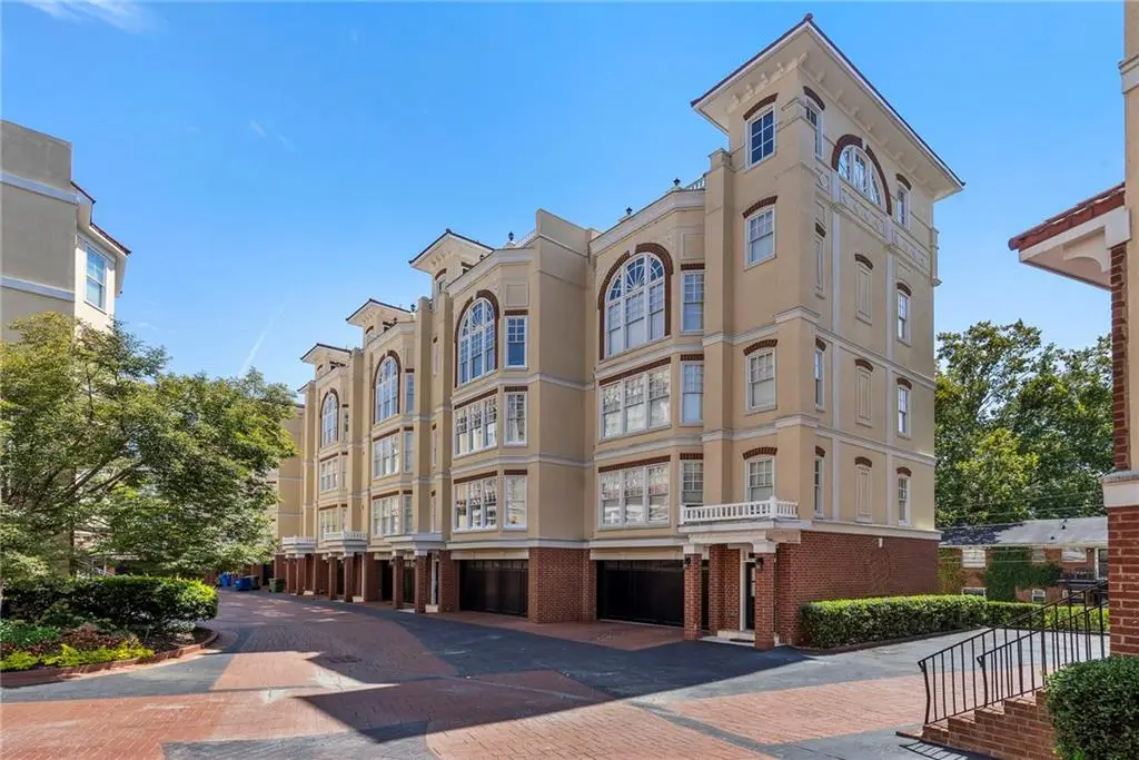 3541 Roswell Road Ne #4, Atlanta, GA 30305 - #1