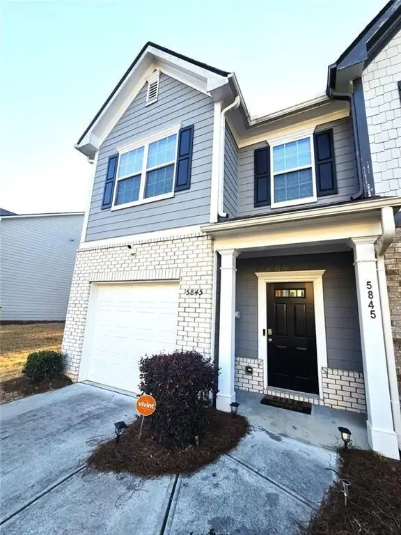 5845 Union Walk Drive, Union City, GA 30291 - #3