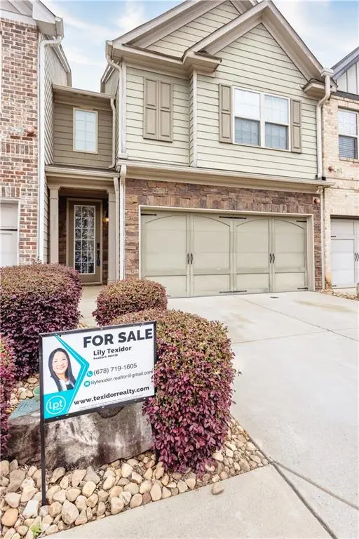 933 Spicy Oak Drive, Lawrenceville, GA 30044