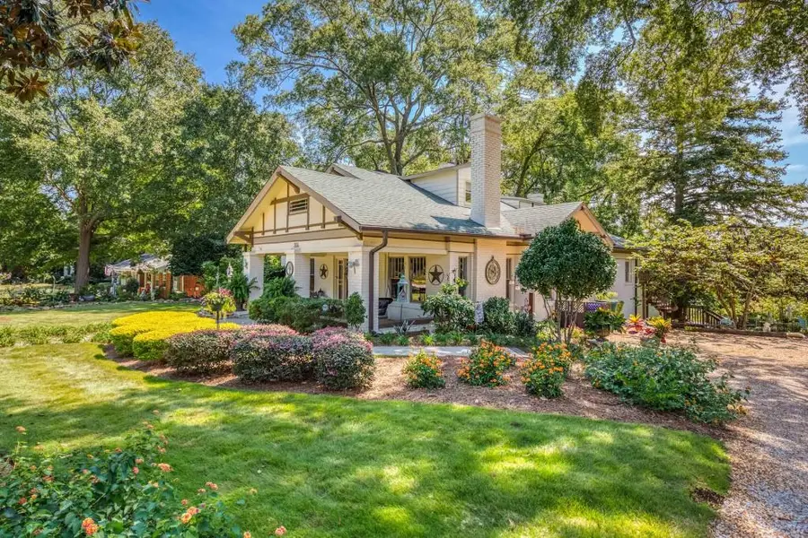 304 Edwards Street, Monroe, GA 30655 - #2