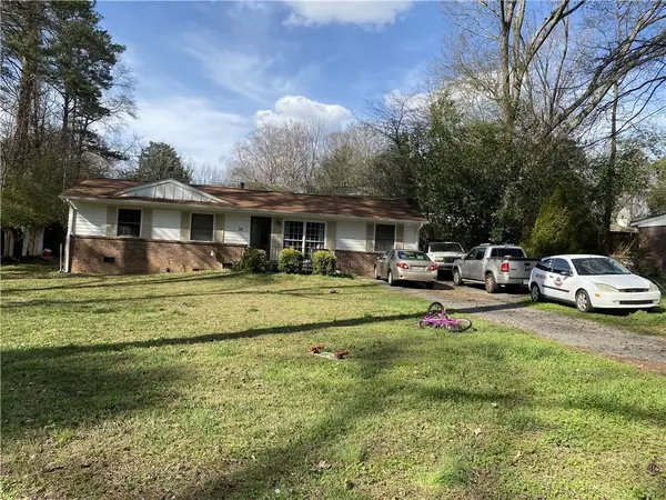 93 Lucia Drive Se, Smyrna, GA 30082