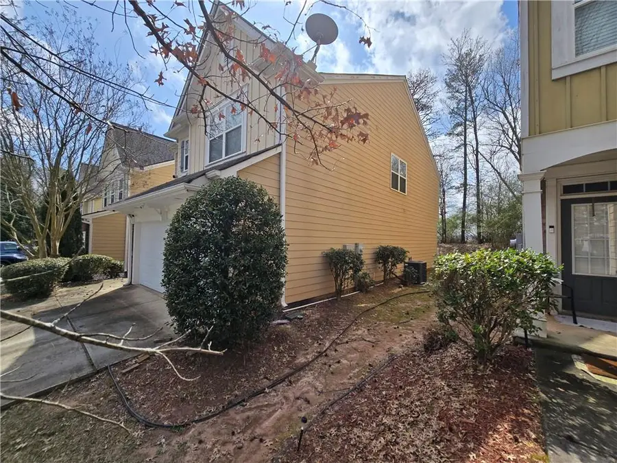 32 Ledgewood Mill Way, Lawrenceville, GA 30045 - #3