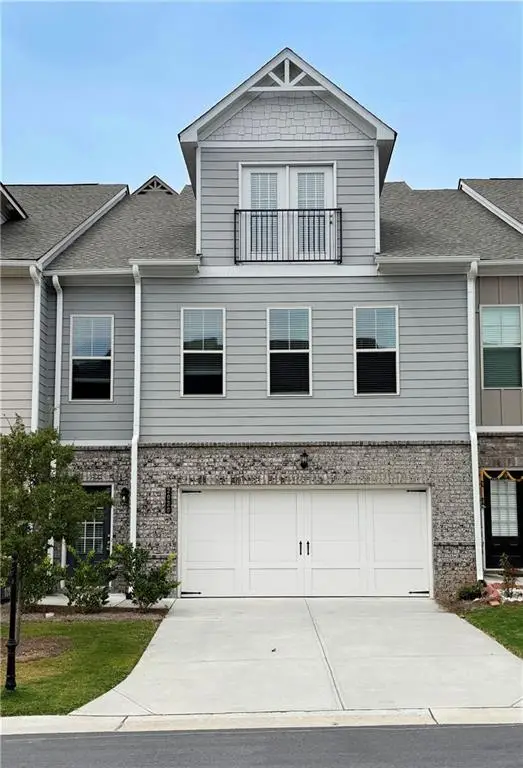 2020 Manor Pointe Drive #19, Cumming, GA 30041