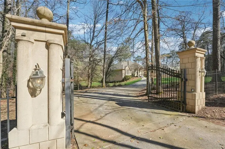 1296 Niskey Lake Road Sw, Atlanta, GA 30331 - #3