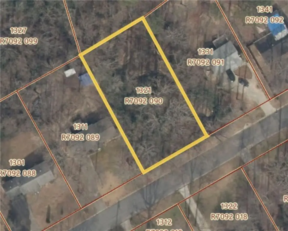 1321 Sommerset Drive, Lawrenceville, GA 30043 - #1