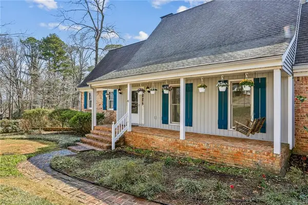 5622 Williamsburg, Norcross, GA 30093