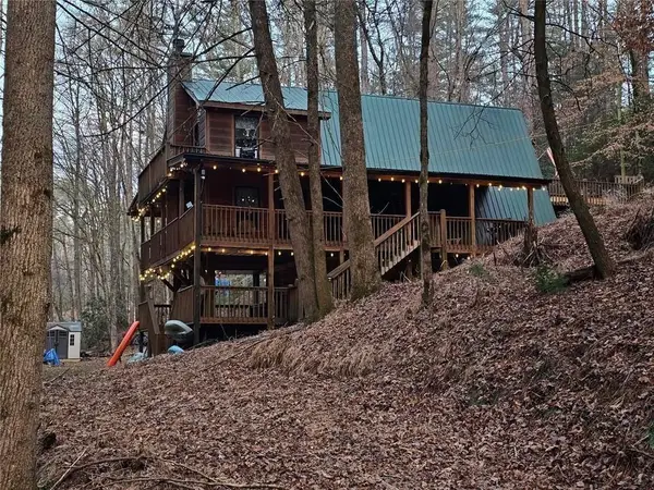 216 Sourwood Drive, Blue Ridge, GA 30513