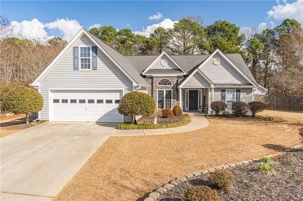 6348 Wilmington Way, Flowery Branch, GA 30542 - #1
