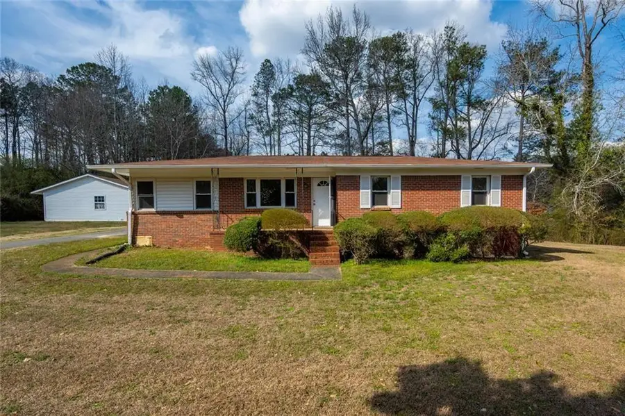 610 Oxbo Road, Roswell, GA 30075 - #2