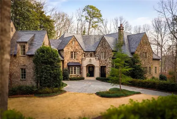 660 W Conway Drive Nw, Atlanta, GA 30327