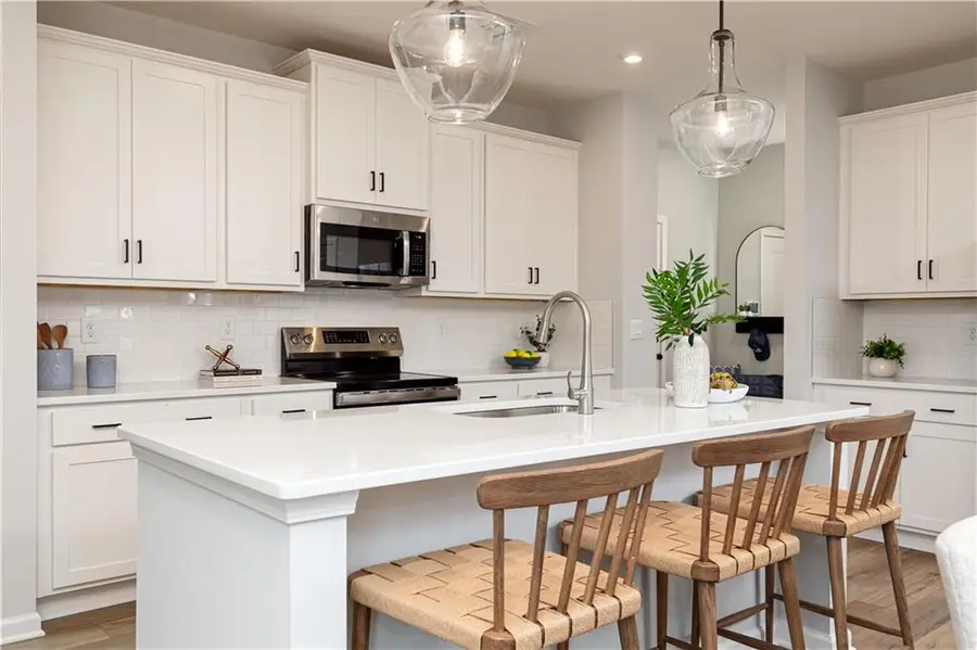 844 Leraes Way, Loganville, GA 30052 - #3