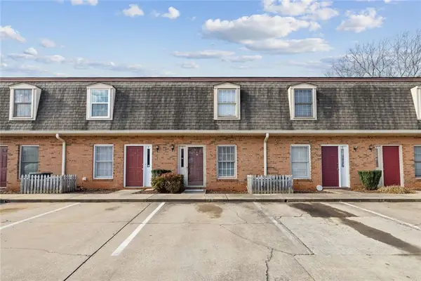 3730 Old Flowery Branch Road #J-5, Oakwood, GA 30566