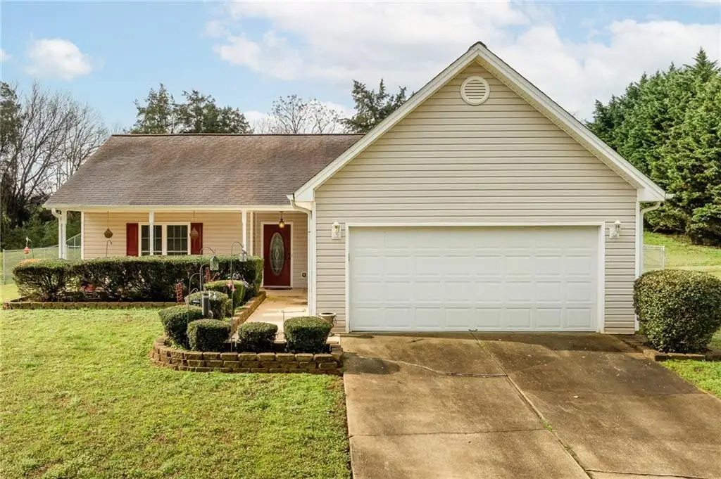 715 Summerfield Road, Winder, GA 30680 - #1