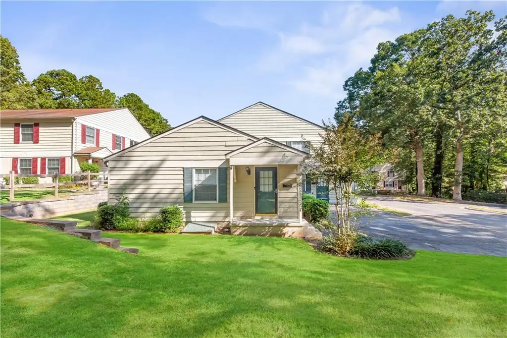 1382 Old Coach Road Sw, Marietta, GA 30008 - #1