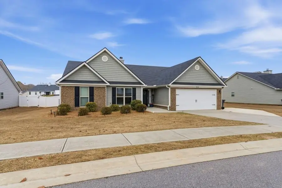 844 River Mist Circle, Jefferson, GA 30549 - #2