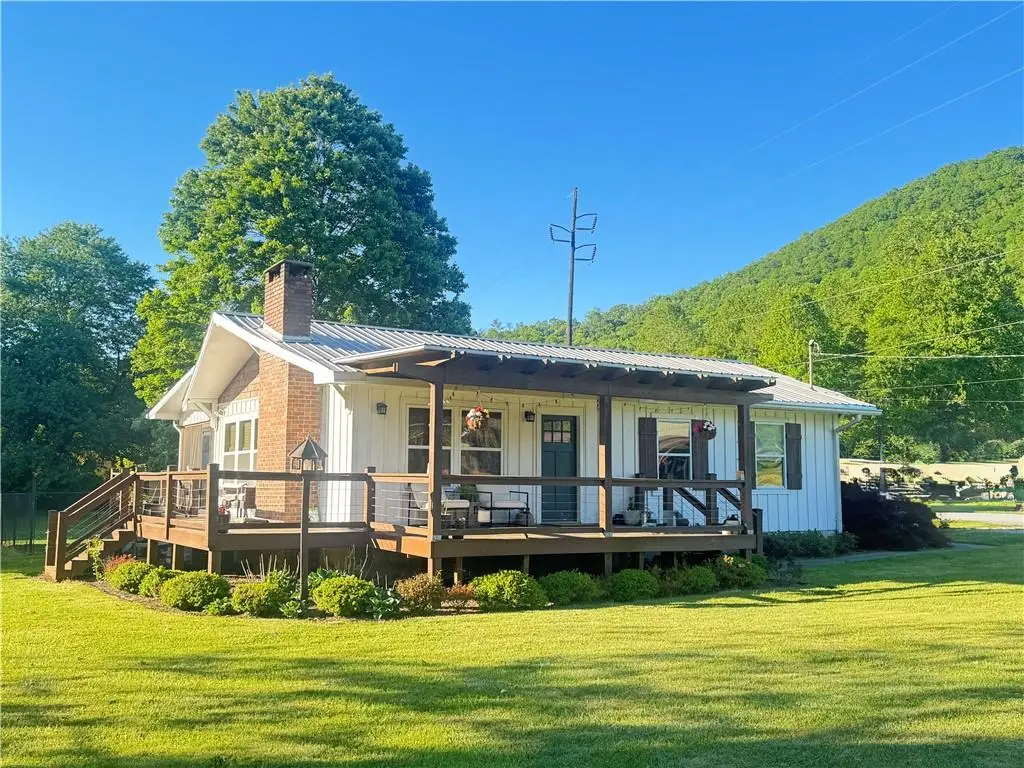 21 Mcintosh Lane, Rabun Gap, GA 30568 - #1