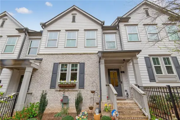 345 Vista Lane, Woodstock, GA 30189