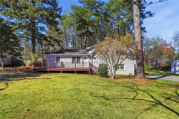 4716 Cheri Lynn Road Nw, Acworth, GA 30101