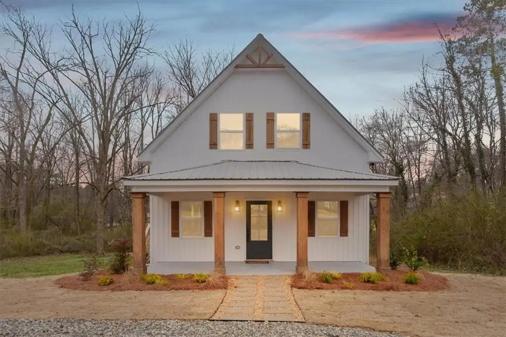 285 E Third St, Fruithurst, AL 36262 - #1