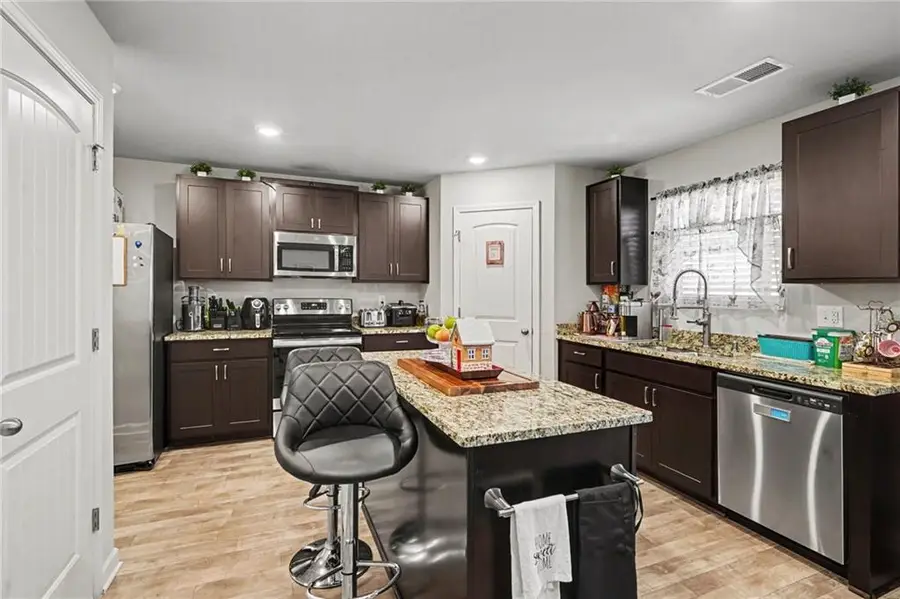 424 Toronto Circle, Hampton, GA 30228 - #3